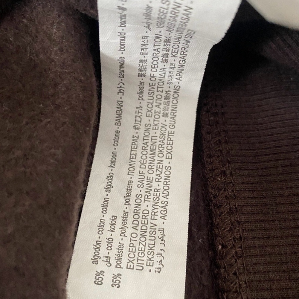 Zara Disney Classic Women’s Brown Crewneck Sweater - Picture 6 of 6